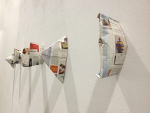 The work "dust protectors" by artist and sculptor G. Alexandridis. Material: newspapers. Το έργο "αλεξισκόνια" από τον εικαστικό και γλύπτη Γ. Αλεξανδρίδη.