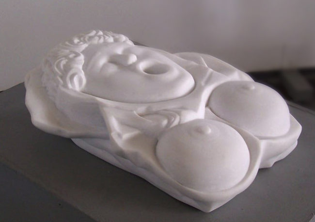 A marble sculpture by artist and sculptor Giorgos Alexandridis, presenting a sex doll. Ένα γλυπτό σε μάρμαρο από τον εικαστικό και γλύπτη Γιώργο Αλεξανδρίδη.